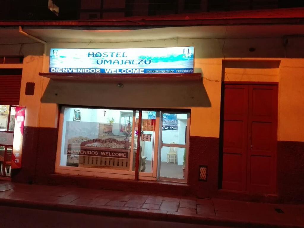 Hostal Umajalzu ラパス エクステリア 写真