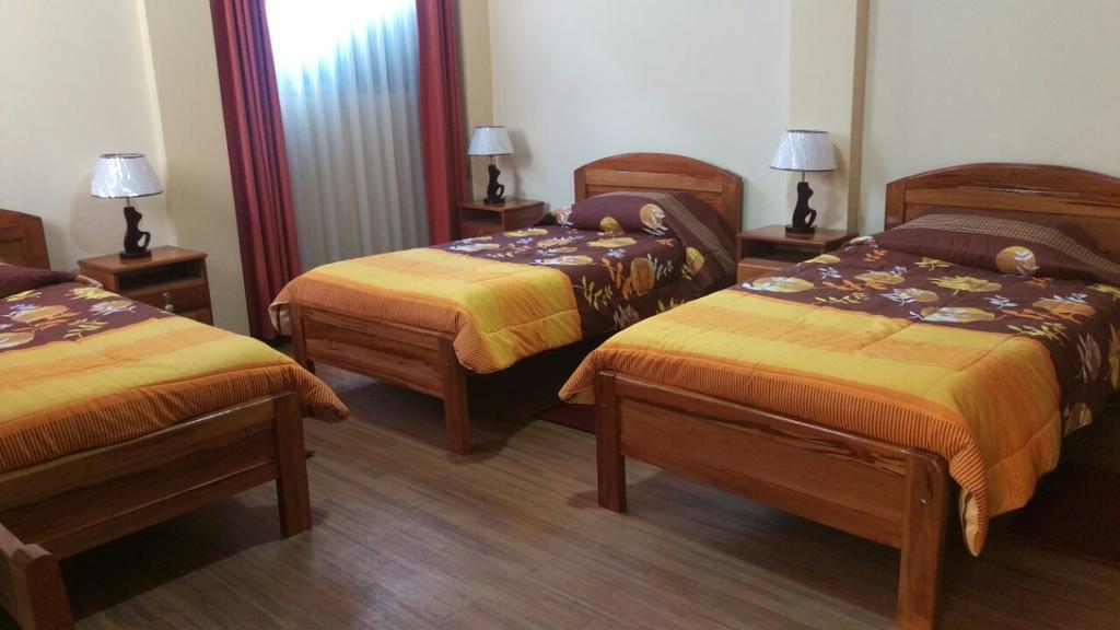 Hostal Umajalzu ラパス エクステリア 写真