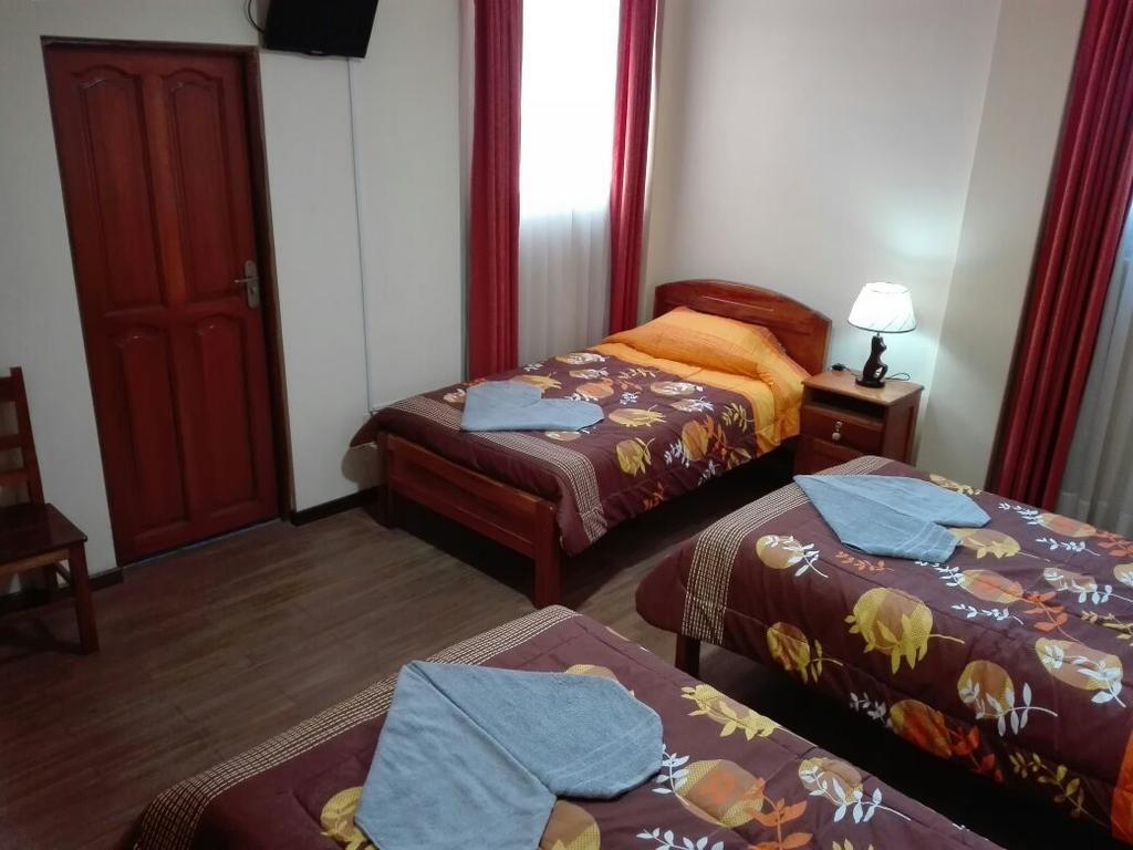 Hostal Umajalzu ラパス エクステリア 写真