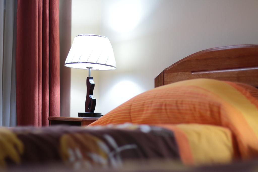 Hostal Umajalzu ラパス エクステリア 写真